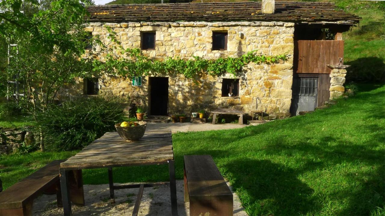 Cabana En Las Montanas San Roque de Riomiera Exterior photo